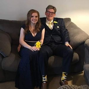 Meet your Posher, Avery